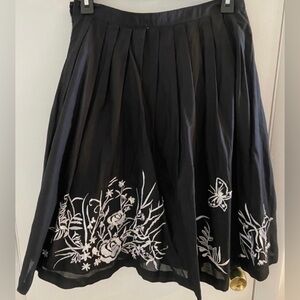 Fresh Twist Pleated Skirt